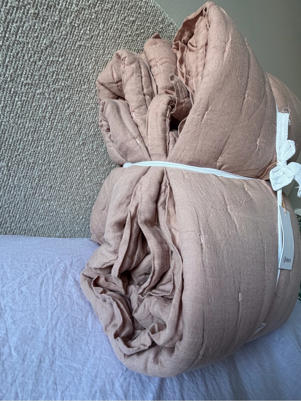 Quince European Linen Dream Quilt Dusty Mauve King/Cal King - Picture 5 of 9